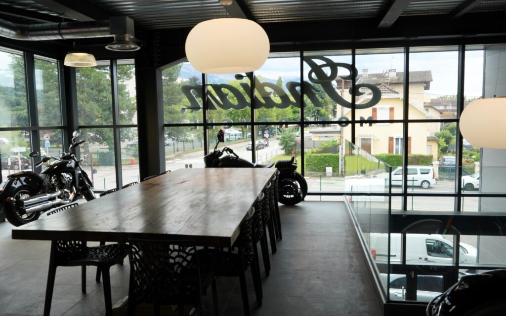 Showroom moto