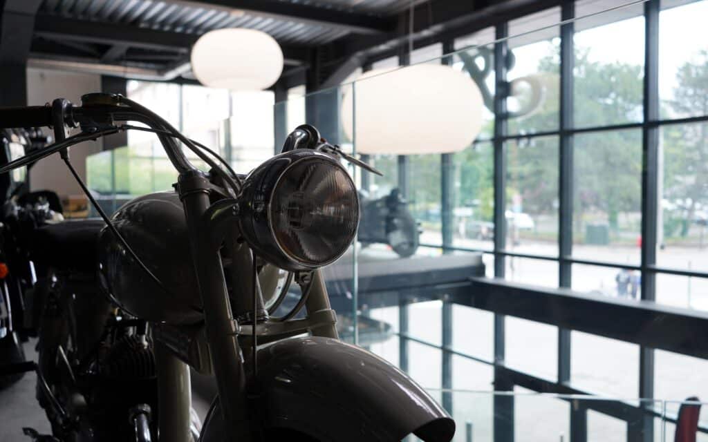Showroom moto