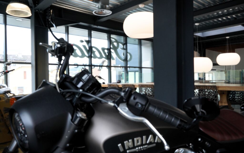 Showroom moto