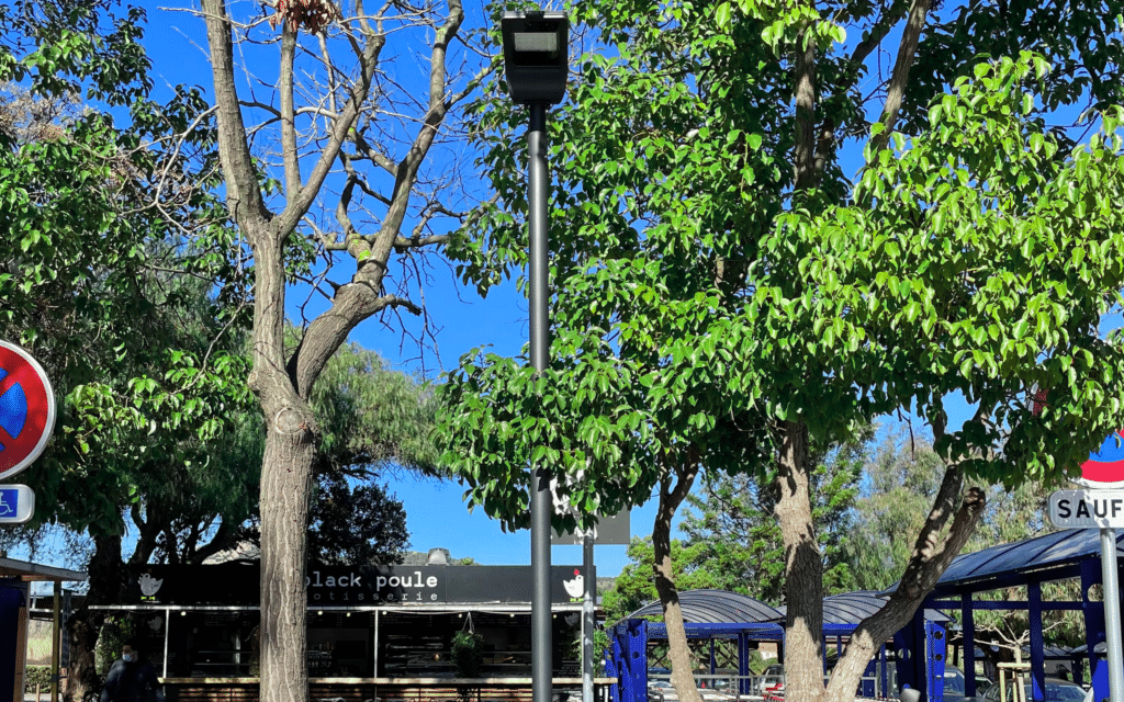 Centr'Azur parking extérieur