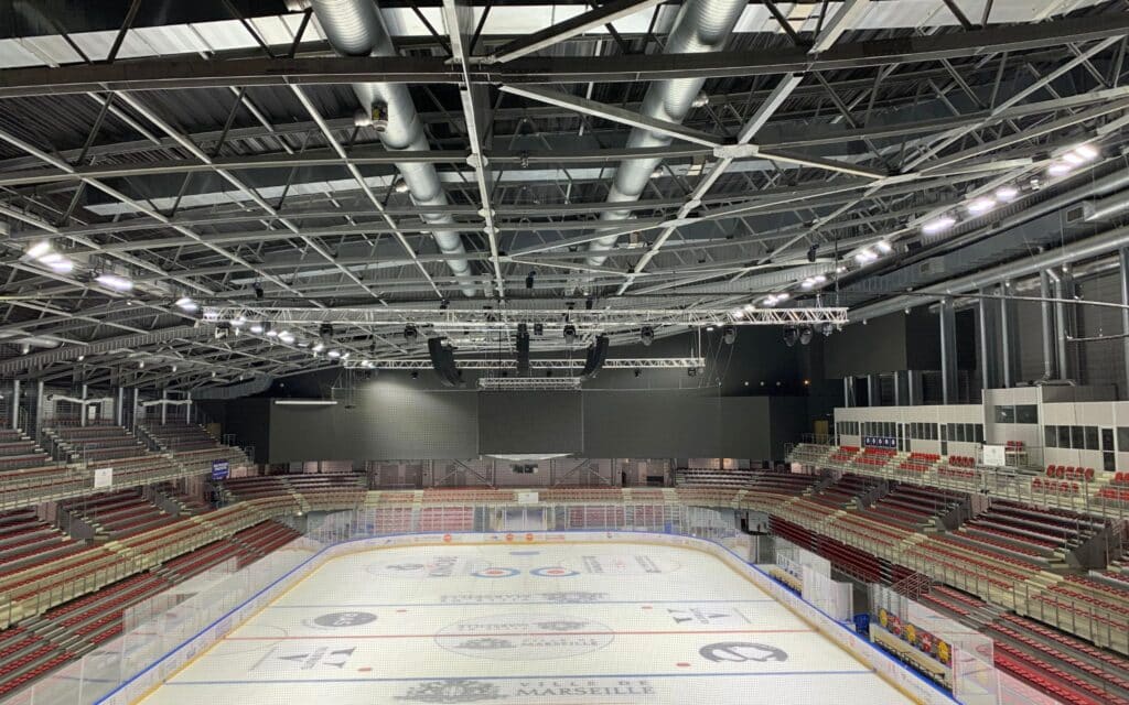 Eclairage sportif, Patinoire de Marseille, signé Disano